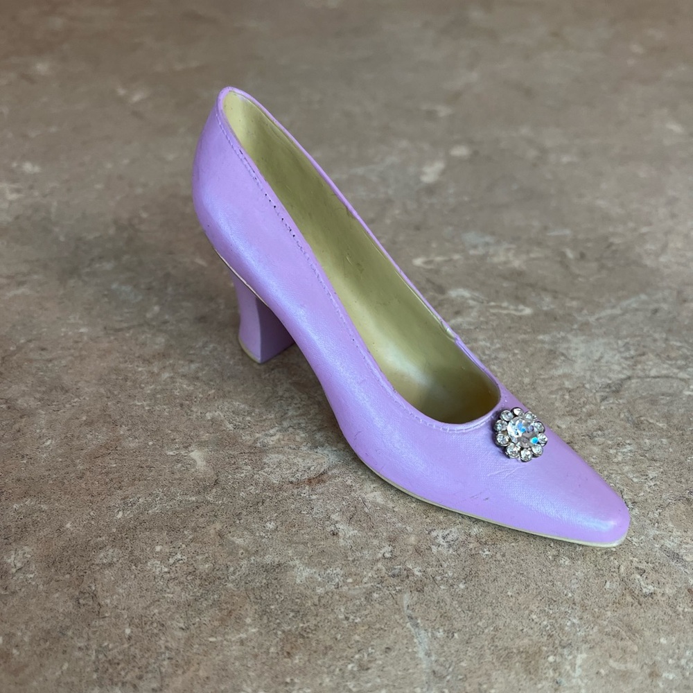 My Treasure Miniature High Heel Figurine